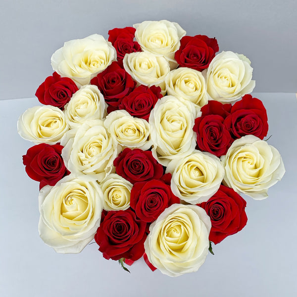 Classic Collection - Medium Box - Rose Rosse e Bianche Scacchi - Scatola Bianca