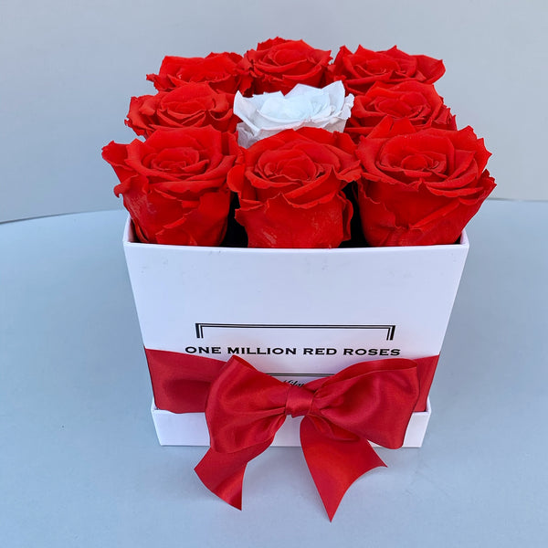 Senza Tempo - Cube Box - Rose Rosse e Bianca - Scatola Bianca